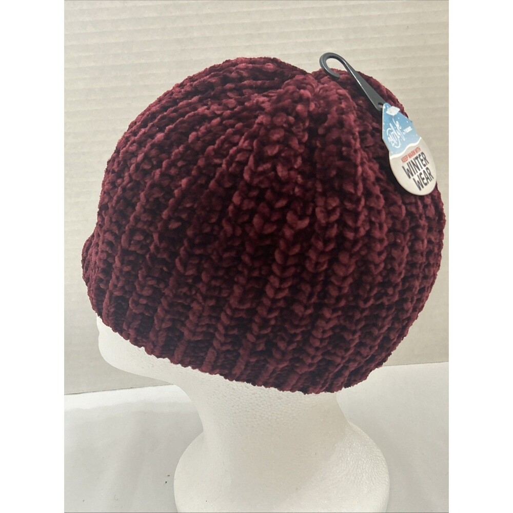 NWT Pugs Burgundy Outdoor Chenille Beanie Chunky Knit